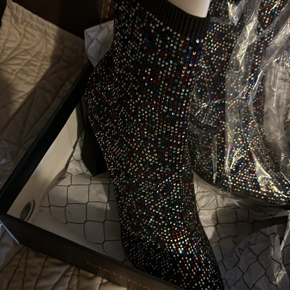 Multi Color Pull on Booties - Picture 2 of 5
